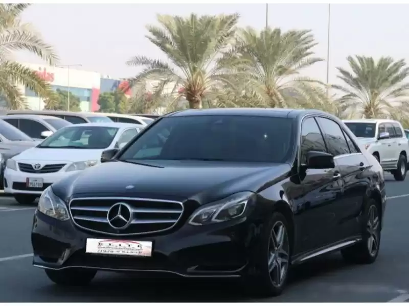 Used Mercedes-Benz E Class For Sale in Al Sadd , Doha #7113 - 1  image 